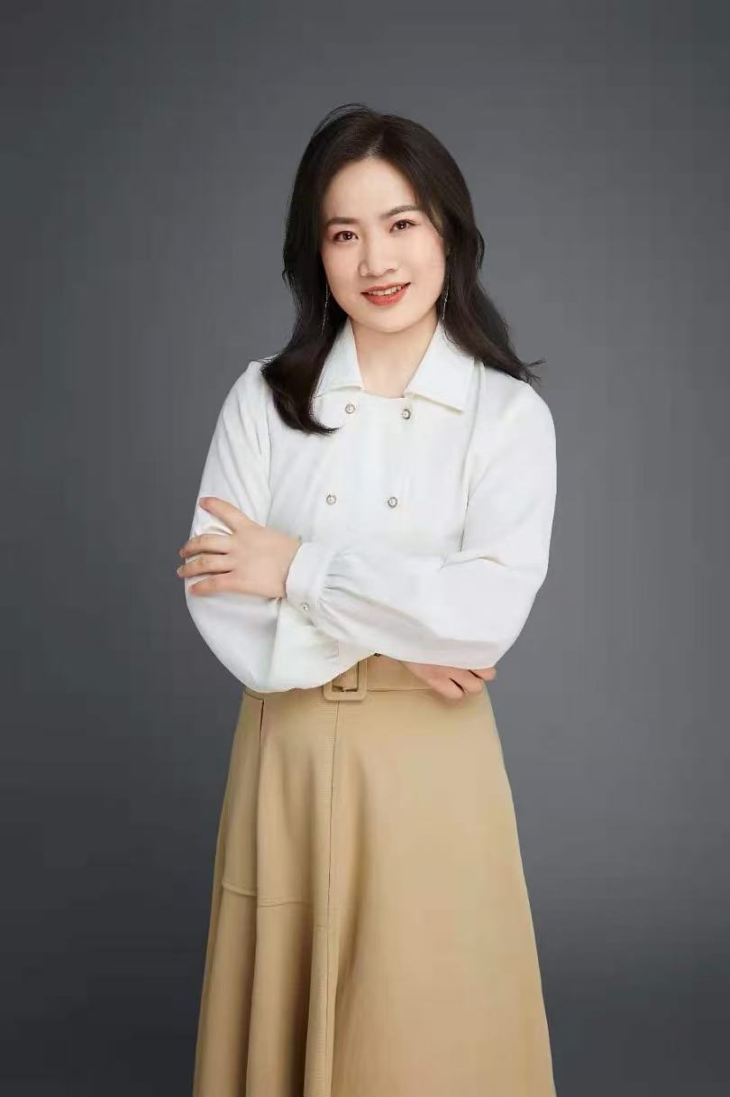 Daisy Bei He in a professional portrait